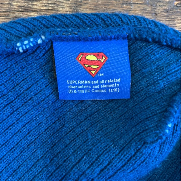 DC Comics Superman Blue and White Kids Beanie - Picture 3 of 4